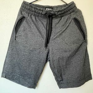 Champs (CSG) shorts